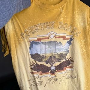 Women’s shirt from Buckle